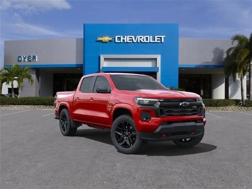 2025 Chevrolet Colorado Z71 photo 1
