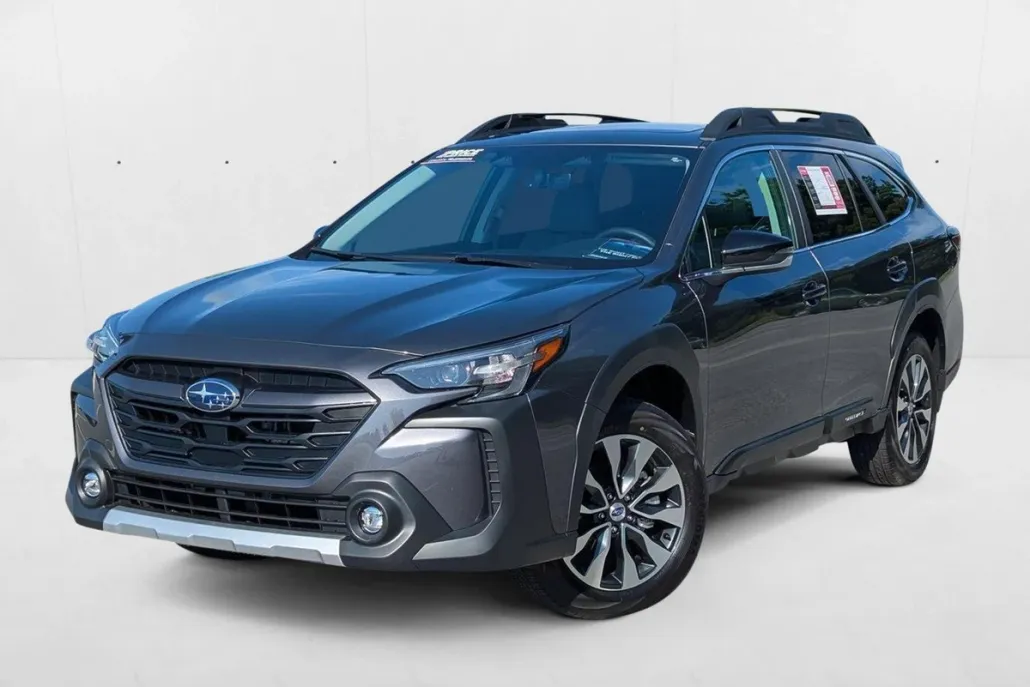 2025 Subaru Outback Limited photo 1