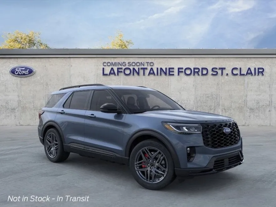 2025 Ford Explorer ST photo 7