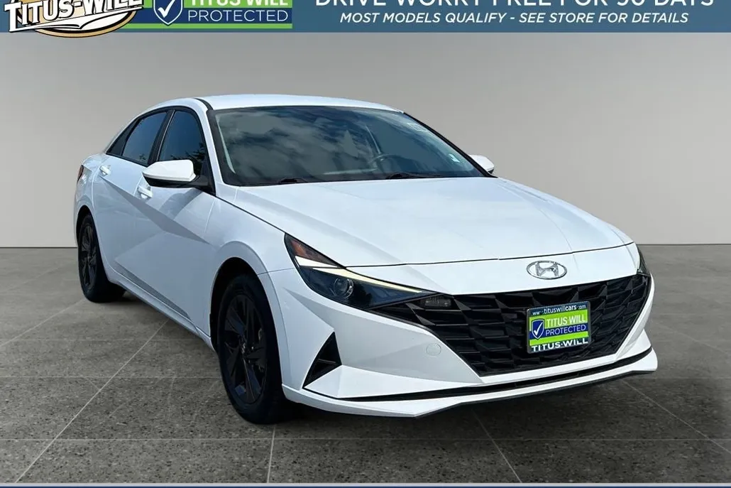 2022 Hyundai Elantra Hybrid Blue photo 1