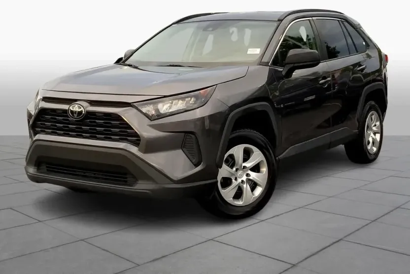 2023 Toyota RAV4 LE photo 1