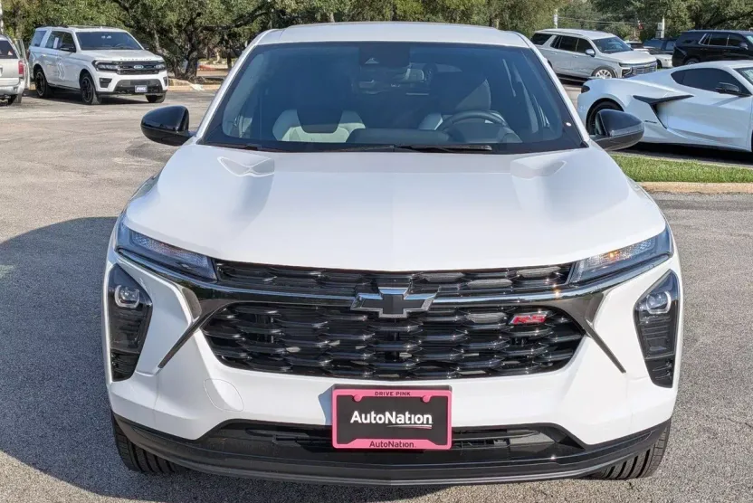 2026 Chevrolet Trax photo 1
