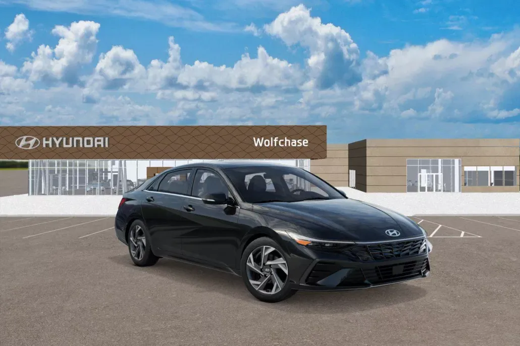 2025 Hyundai Elantra Limited photo 1