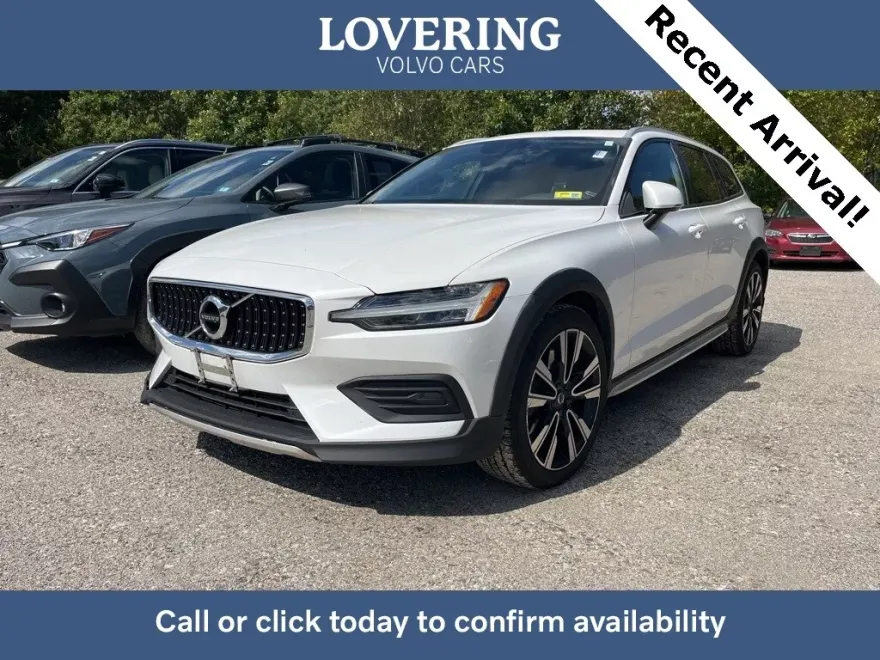 2020 Volvo V60 Cross Country T5 photo 1