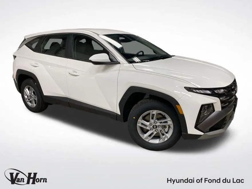 2025 Hyundai Tucson SE photo 1