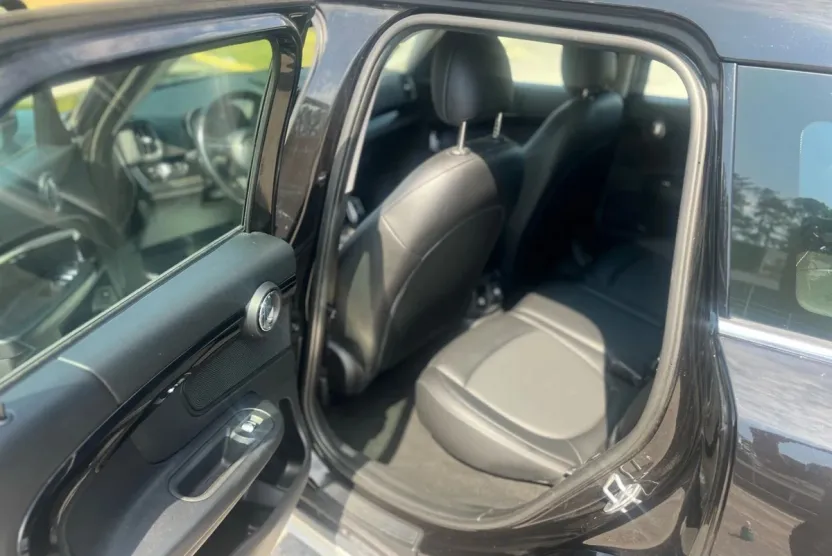 2022 Mini Countryman ALL4 photo 1