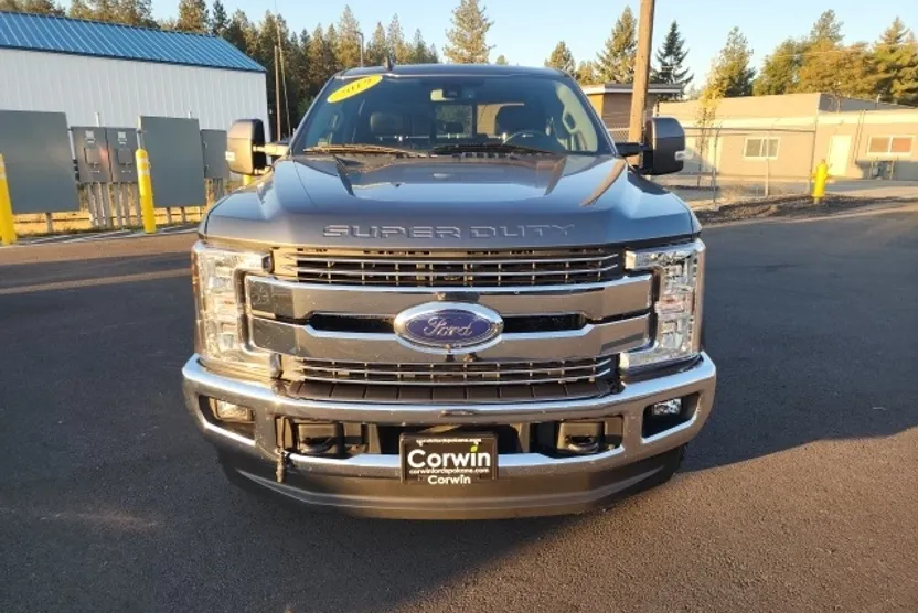 2019 Ford F-250 photo 1