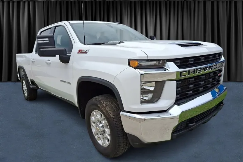 2023 Chevrolet Silverado 2500HD LT photo 1