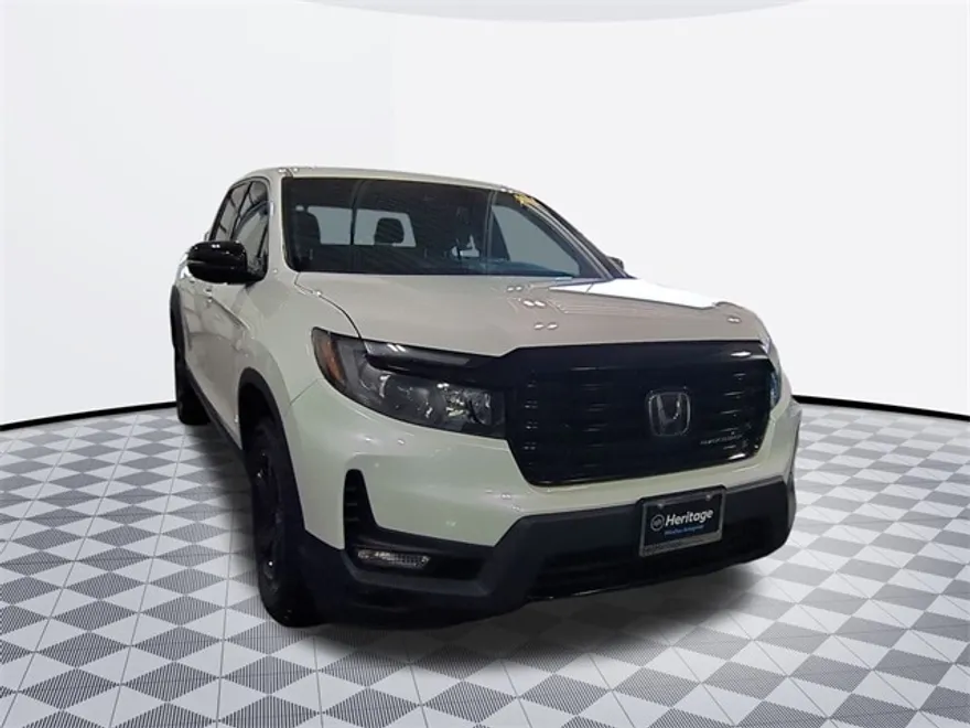 2023 Honda Ridgeline Black Edition photo 1