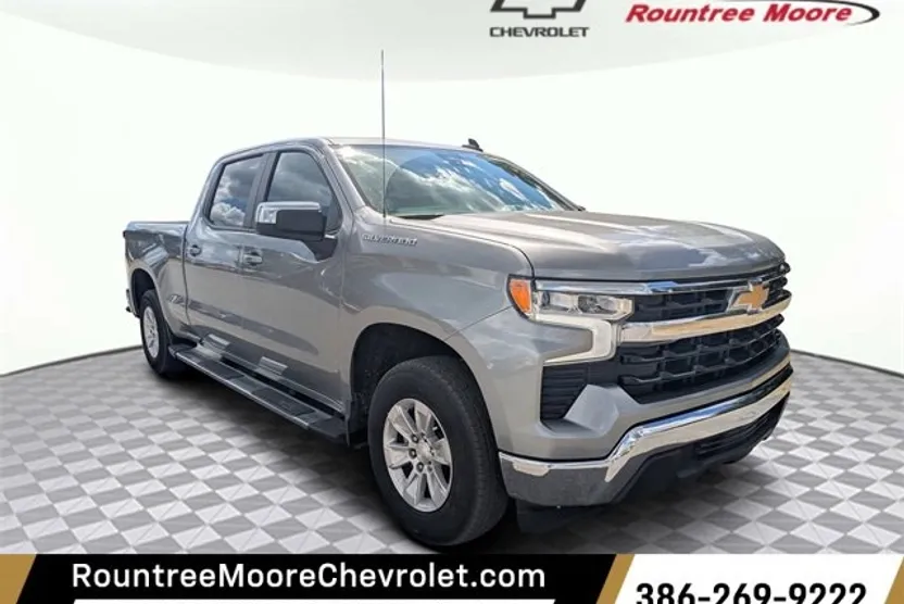 2024 Chevrolet Silverado 1500 LT photo 1
