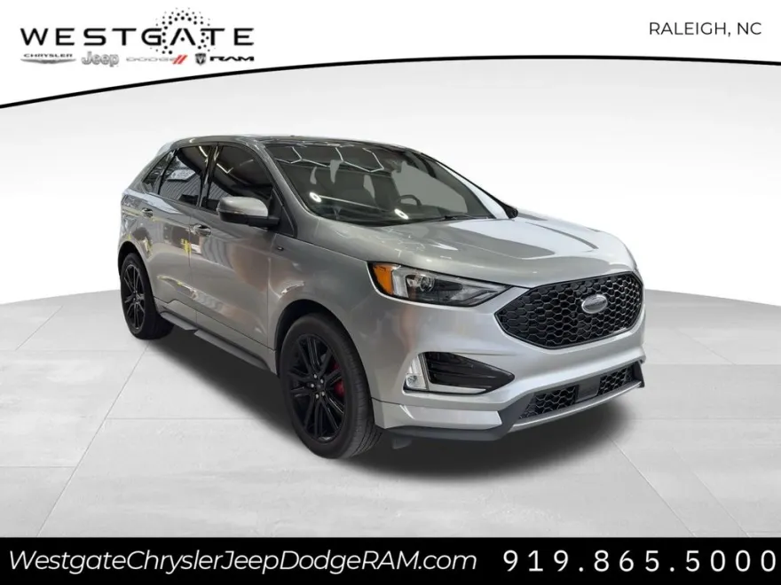 2020 Ford Edge ST photo 1