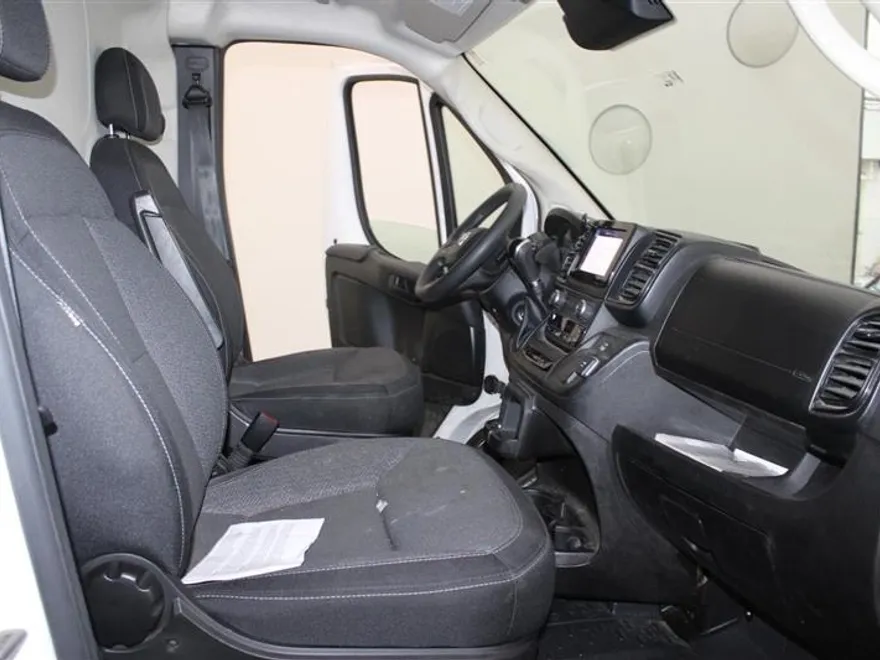2023 Ram ProMaster 2500 photo 15