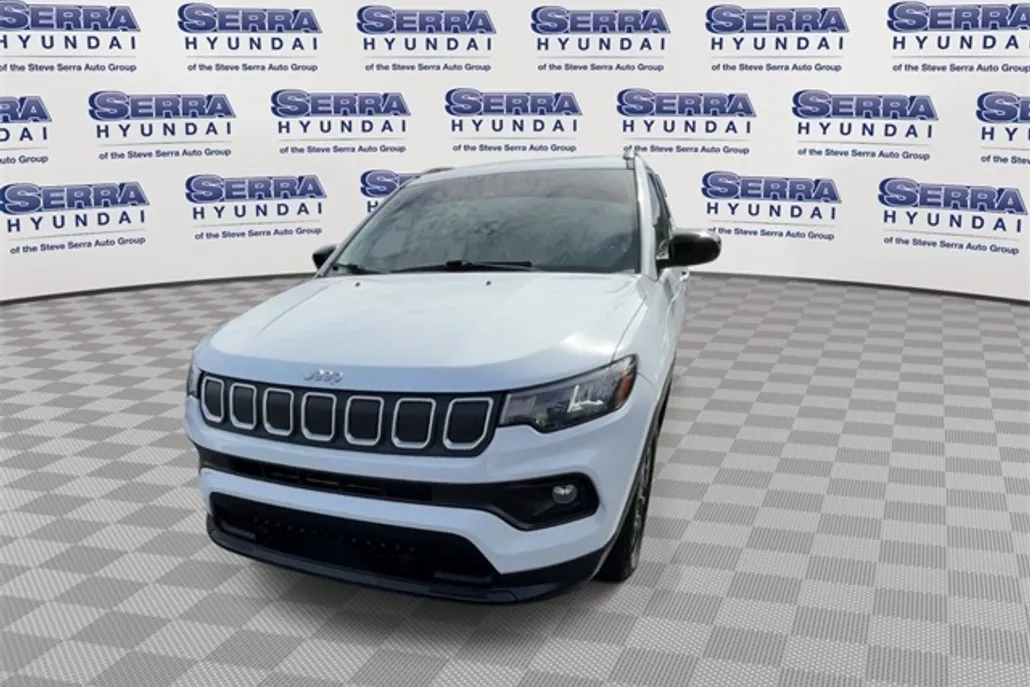 2022 Jeep Compass North Edition Latitude photo 1