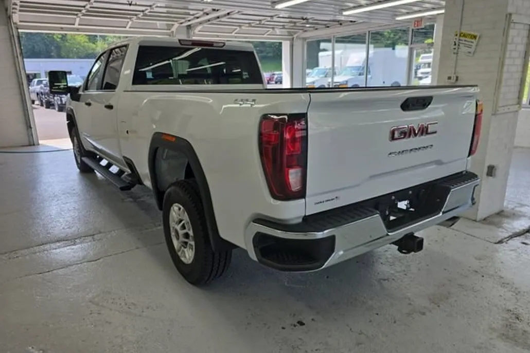 2025 Gmc Sierra Pro photo 1