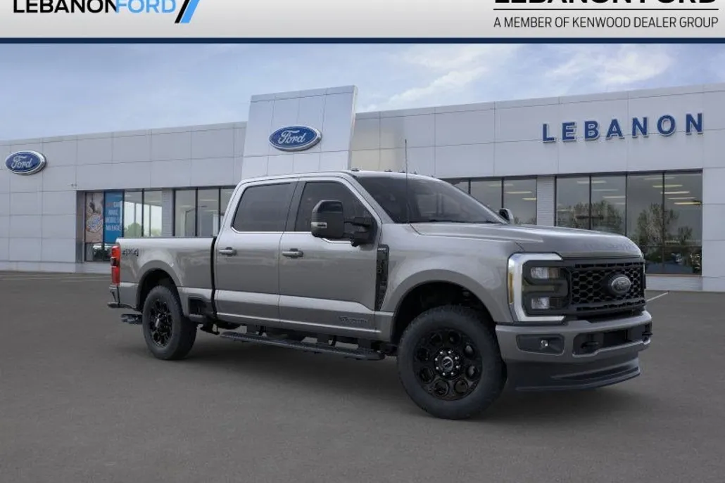 2025 Ford F-350 Lariat photo 1