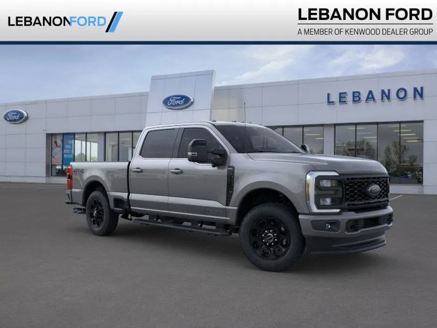 2025 Ford F-350 Lariat photo 1