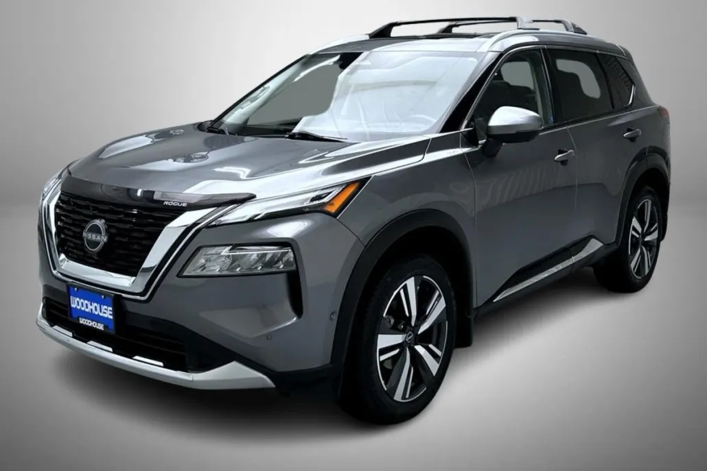 2023 Nissan Rogue Platinum AWD photo 1