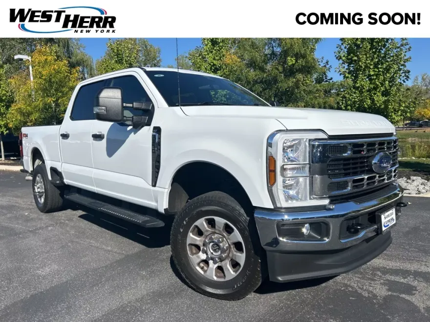 2024 Ford F-350 XLT photo 1