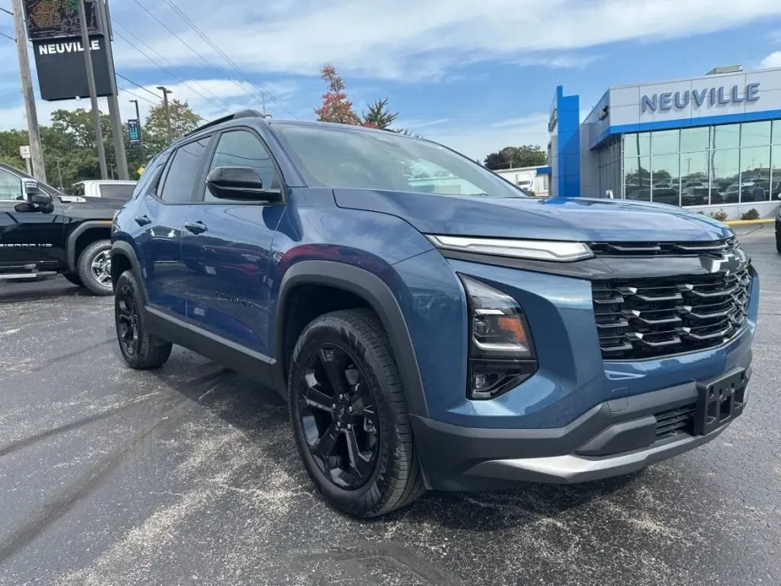 2025 Chevrolet Equinox LT photo 1