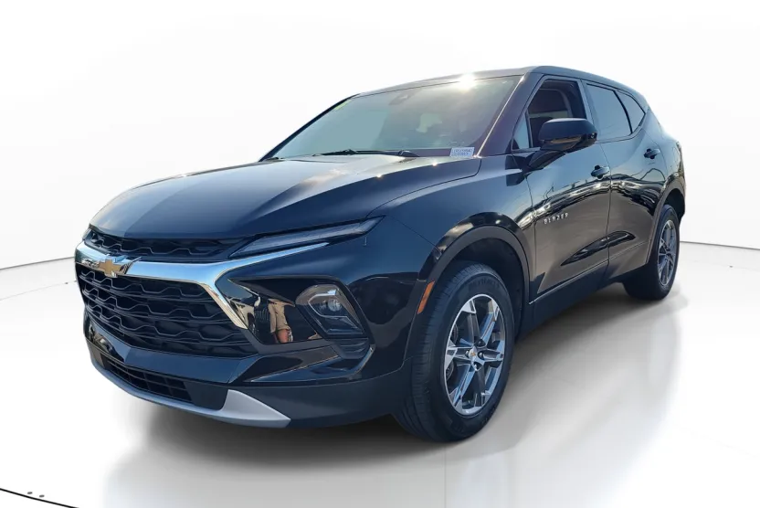 2024 Chevrolet Blazer 2LT photo 1