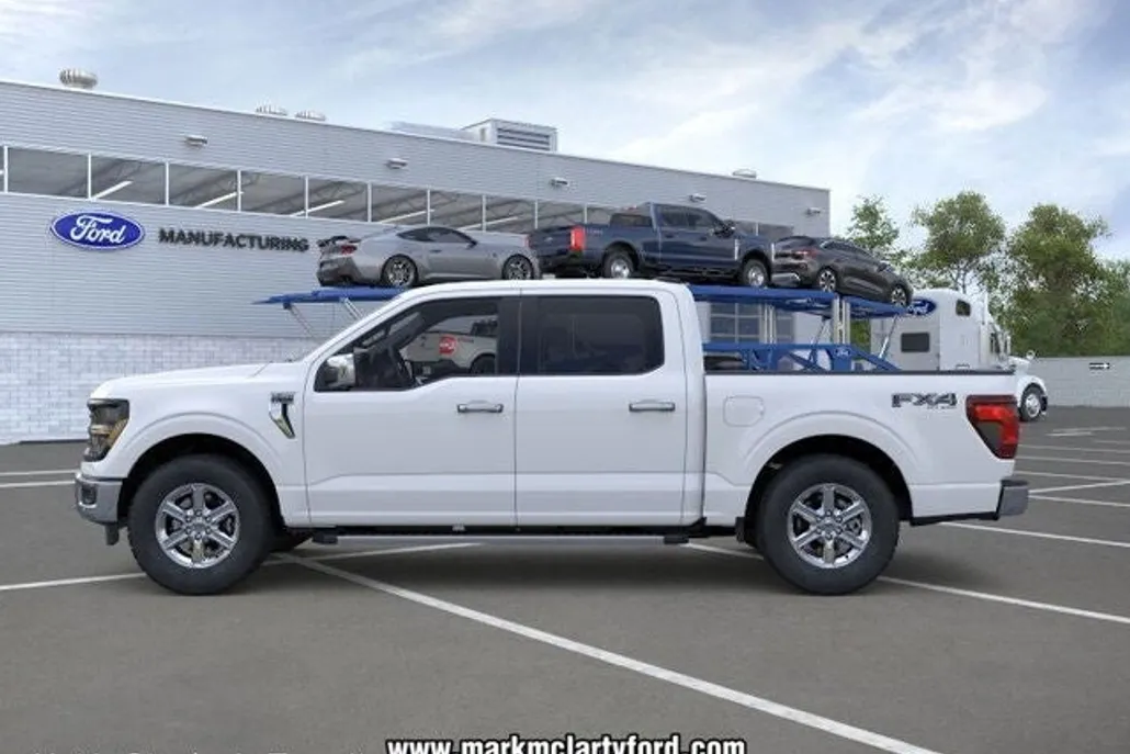 2025 Ford F-150 XLT photo 1
