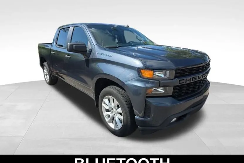 2020 Chevrolet Silverado 1500 Custom photo 1