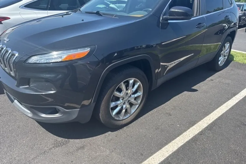 2014 Jeep Cherokee Limited photo 1