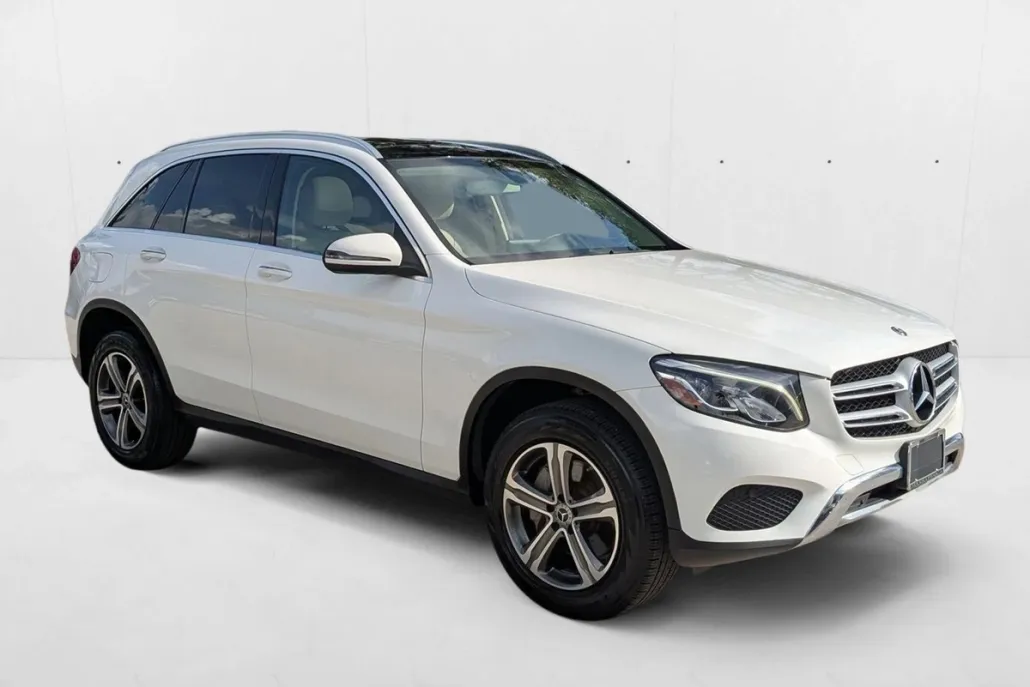 2019 Mercedes Benz GLC 300 4MATIC photo 1