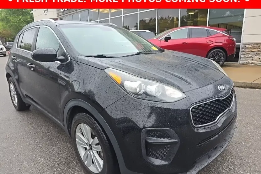 2017 Kia Sportage LX photo 1