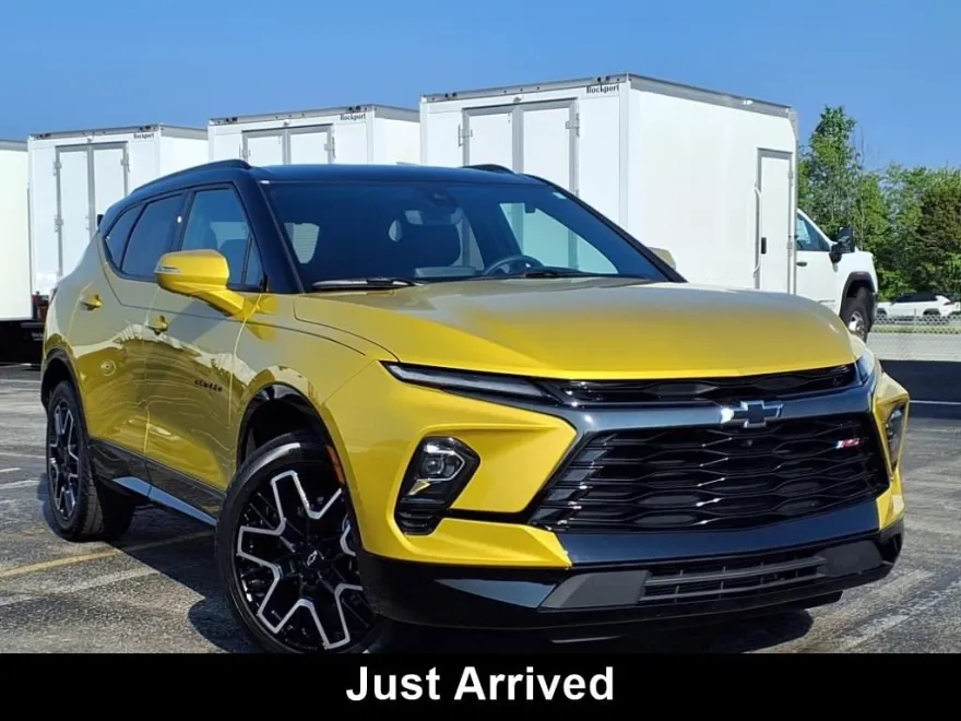 2023 Chevrolet Blazer RS photo 1