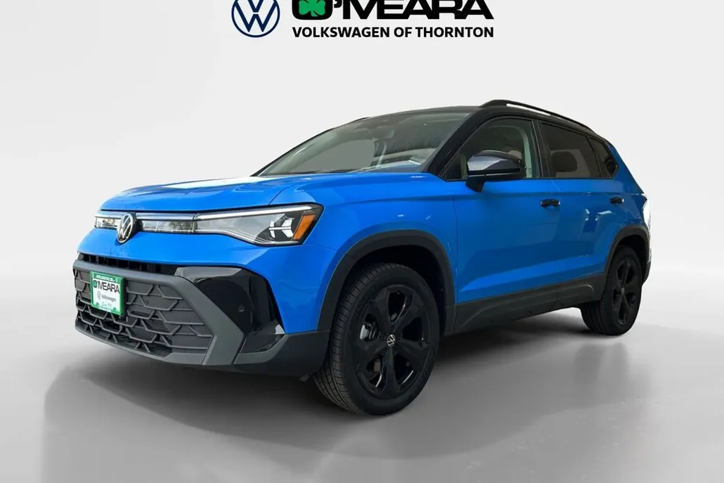 2025 Volkswagen Taos SE photo 1
