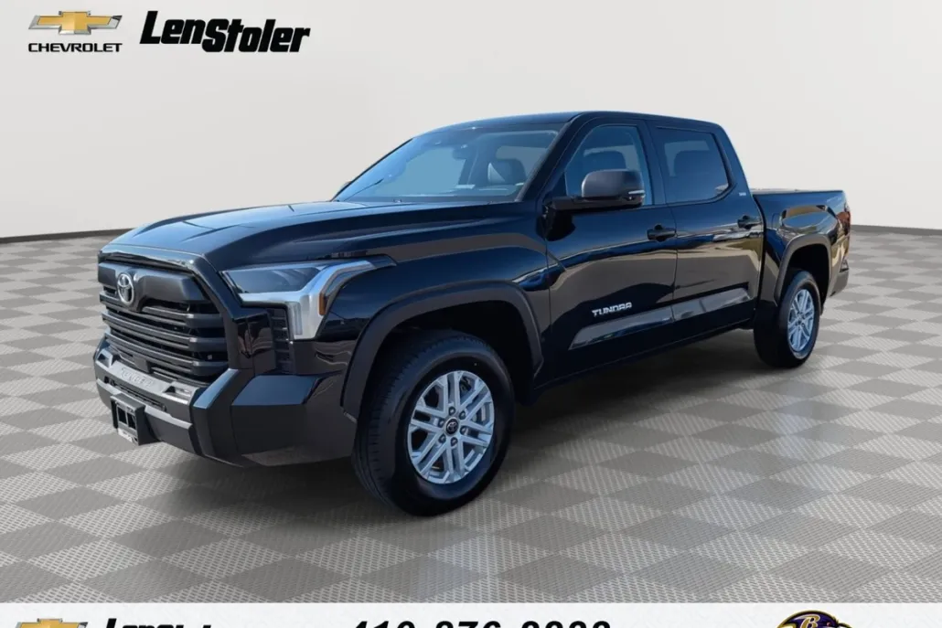 2022 Toyota Tundra SR5 photo 1
