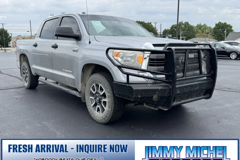 2014 Toyota Tundra SR5 photo 1