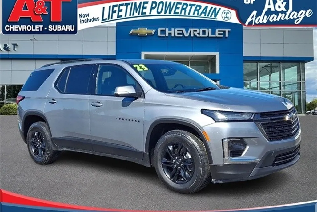 2023 Chevrolet Traverse Cloth photo 1