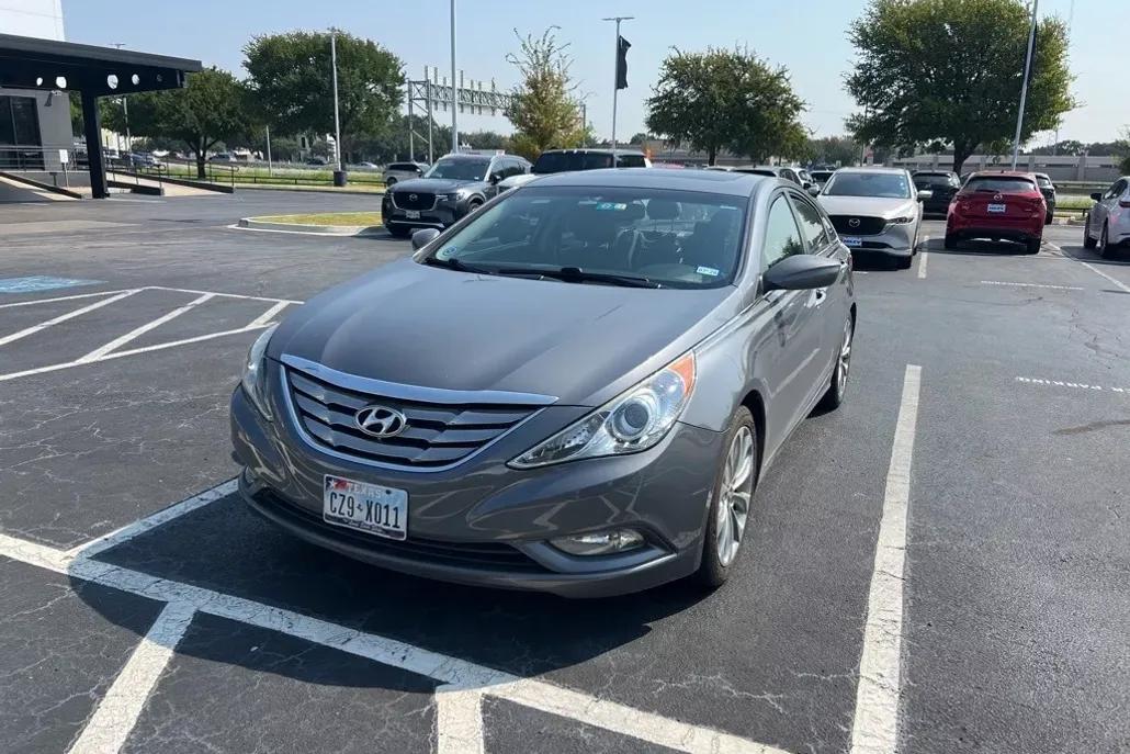 2012 Hyundai Sonata SE 2.0T photo 1