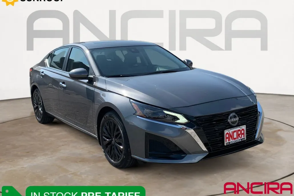 2025 Nissan Altima SV photo 1