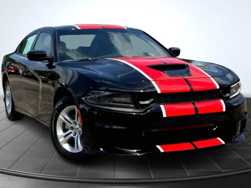 2021 Dodge Charger SXT photo 1