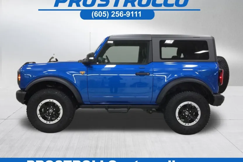 2023 Ford Bronco Outer Banks photo 1