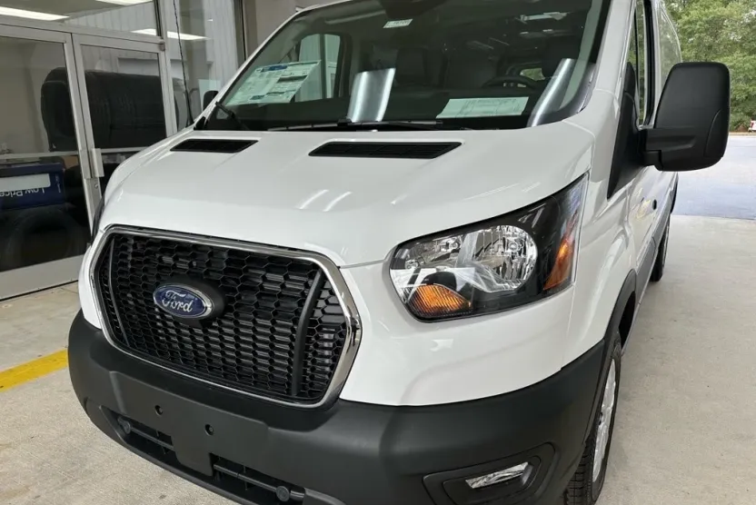 2025 Ford Transit Cargo Van photo 1
