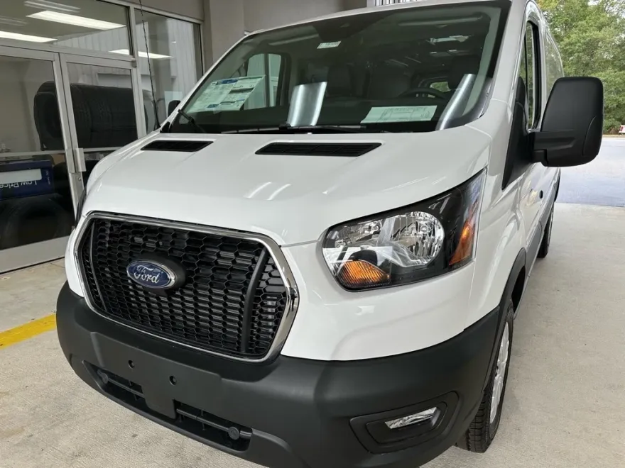 2025 Ford Transit Cargo Van photo 1