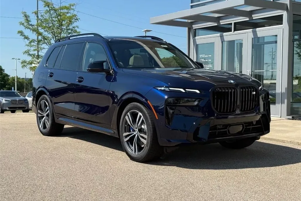 2026 Bmw X7 M60i photo 1