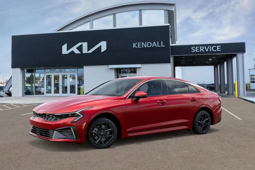 2025 Kia K5 LXS photo 1