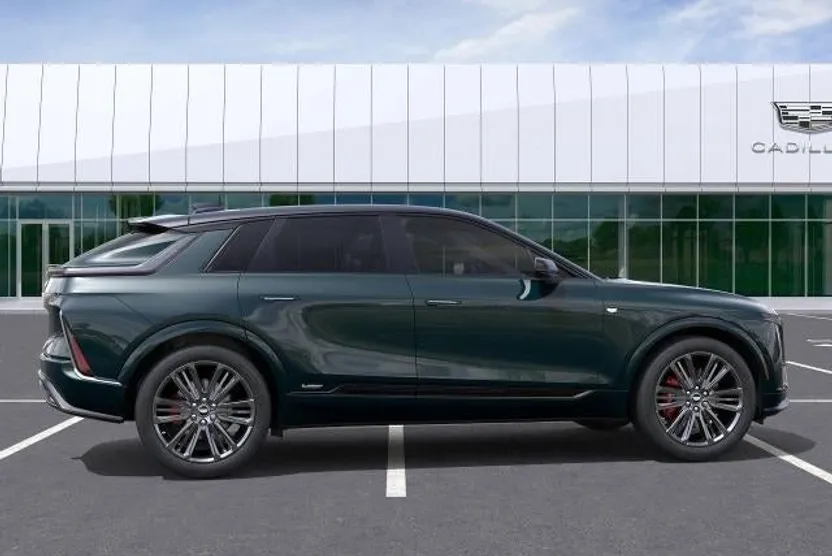2026 Cadillac Lyriq photo 1