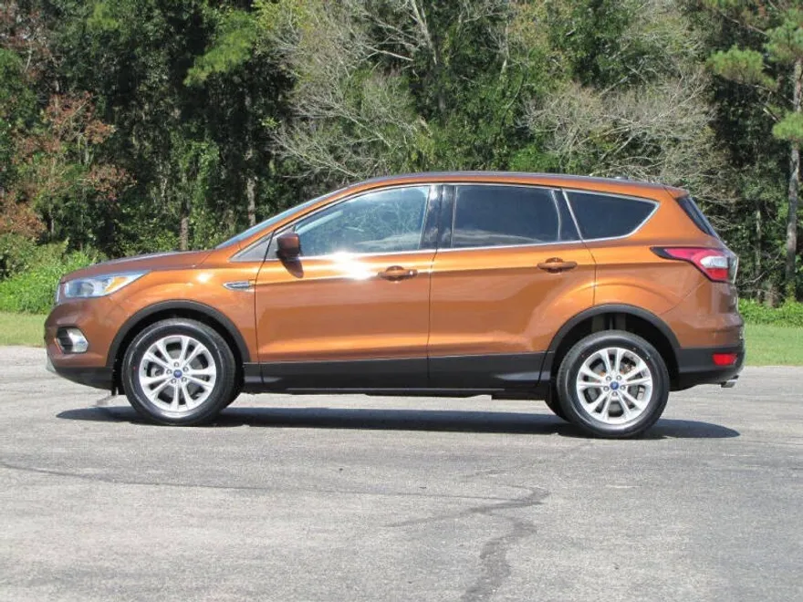 2017 Ford Escape SE photo 1