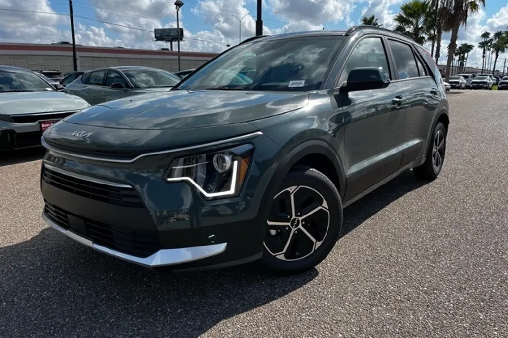 2025 Kia Niro EX photo 1