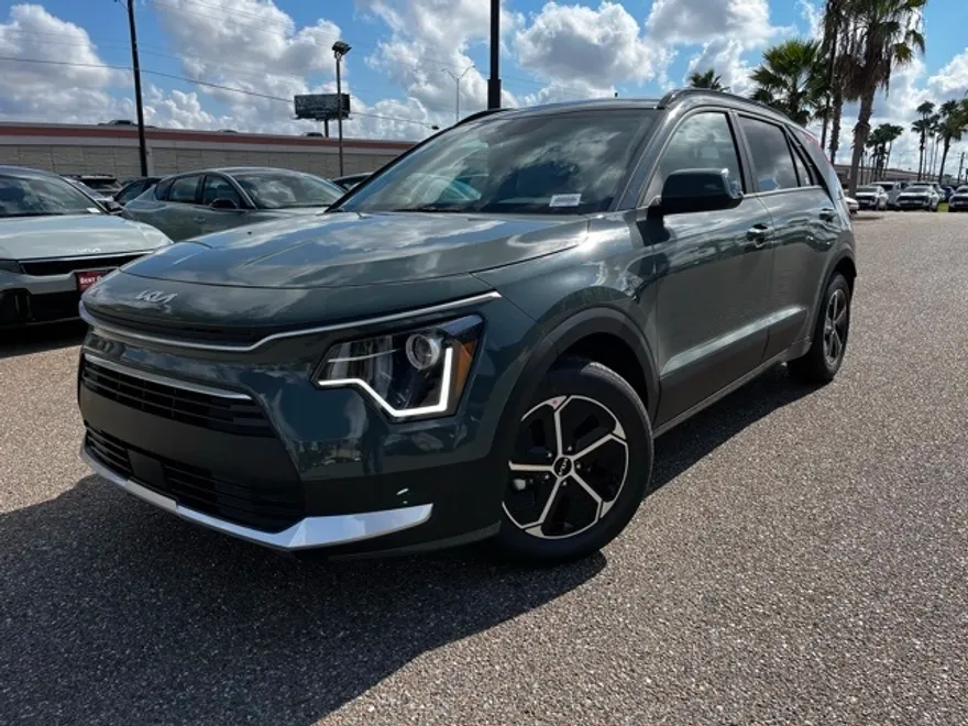 2025 Kia Niro EX photo 1