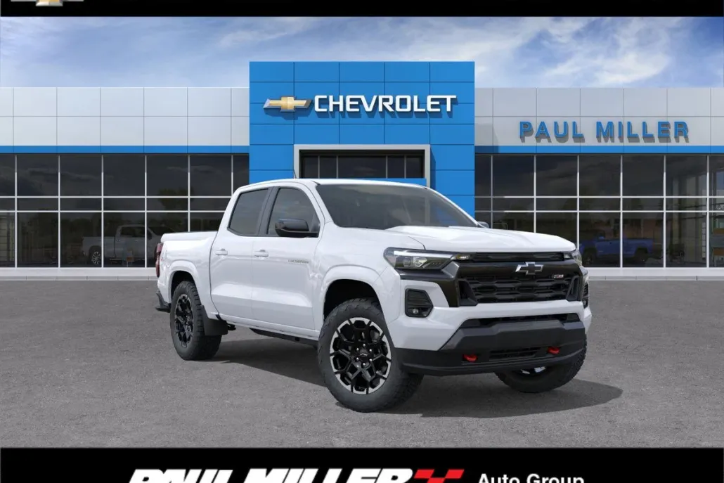 2026 Chevrolet Colorado Z71 photo 1