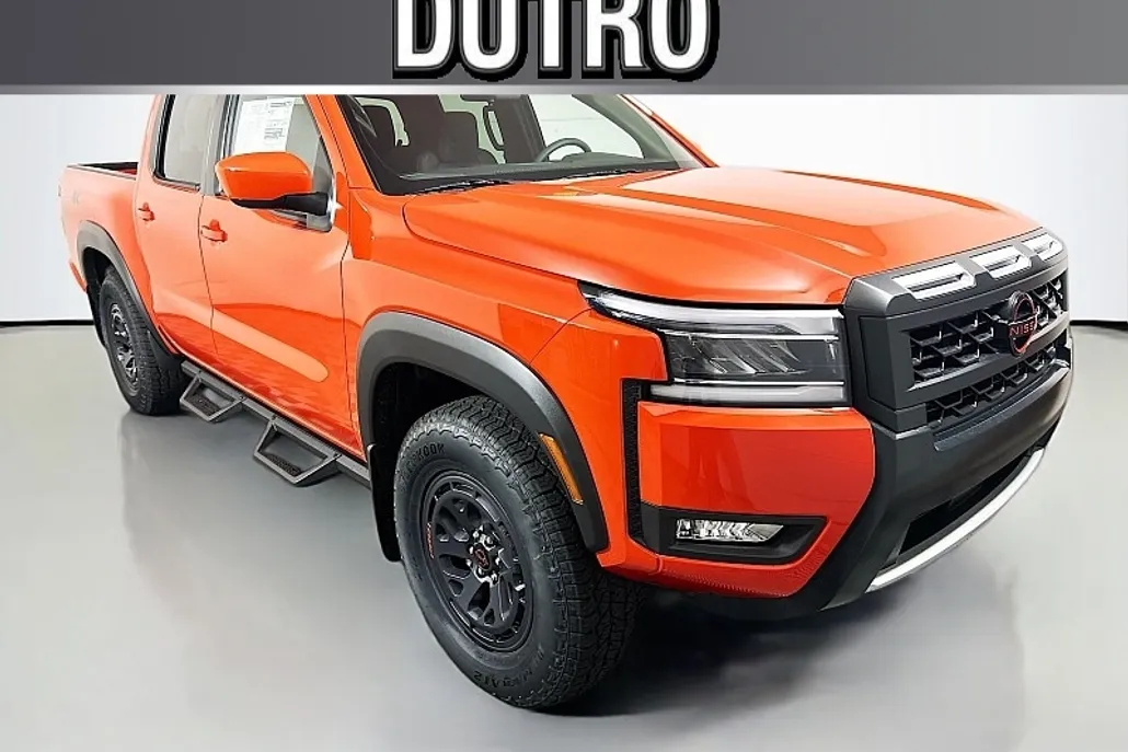 2025 Nissan Frontier Crew Cab PRO-4X photo 1