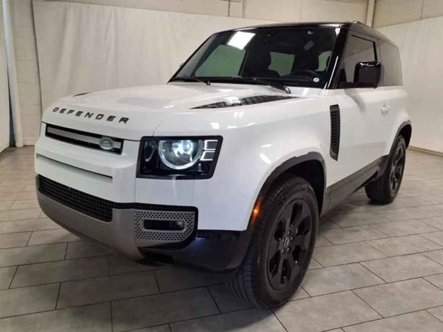 2024 Land Rover Defender 90 X-Dynamic SE photo 1
