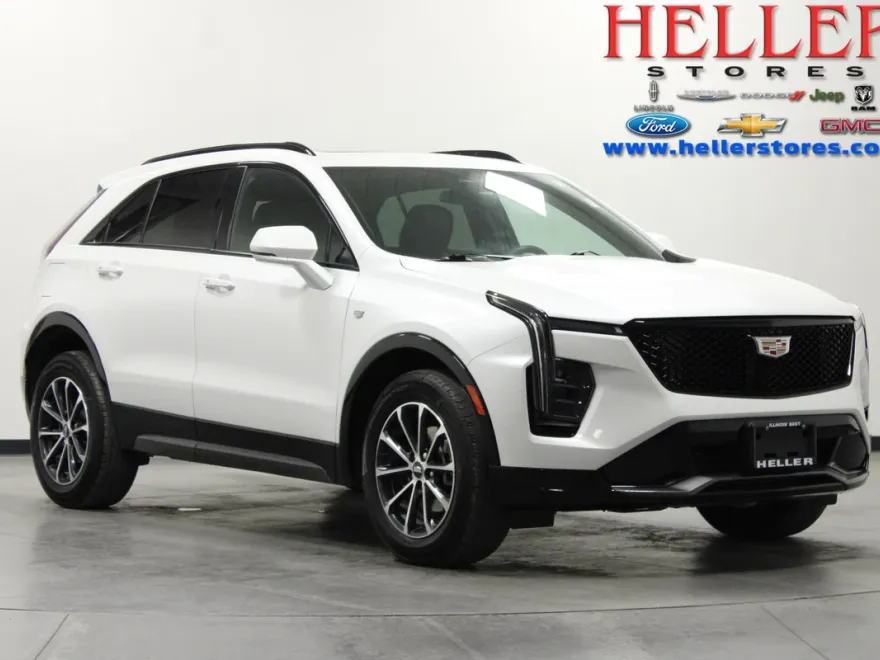 2024 Cadillac XT4 Sport photo 1